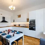 Historic Charm In Appartement Bratislava