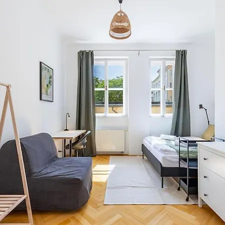Appartamento Historic Charm In Bratislava