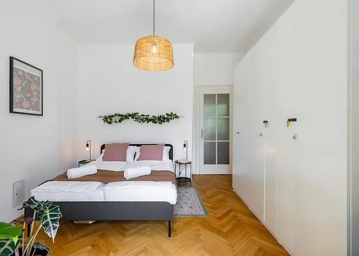 Apartamento Historic Charm In *